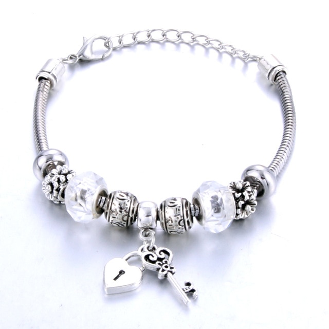 Key-Lock Charm Bracelet White